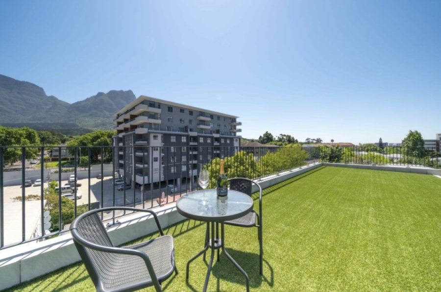 To Let 2 Bedroom Property for Rent in Newlands Western Cape